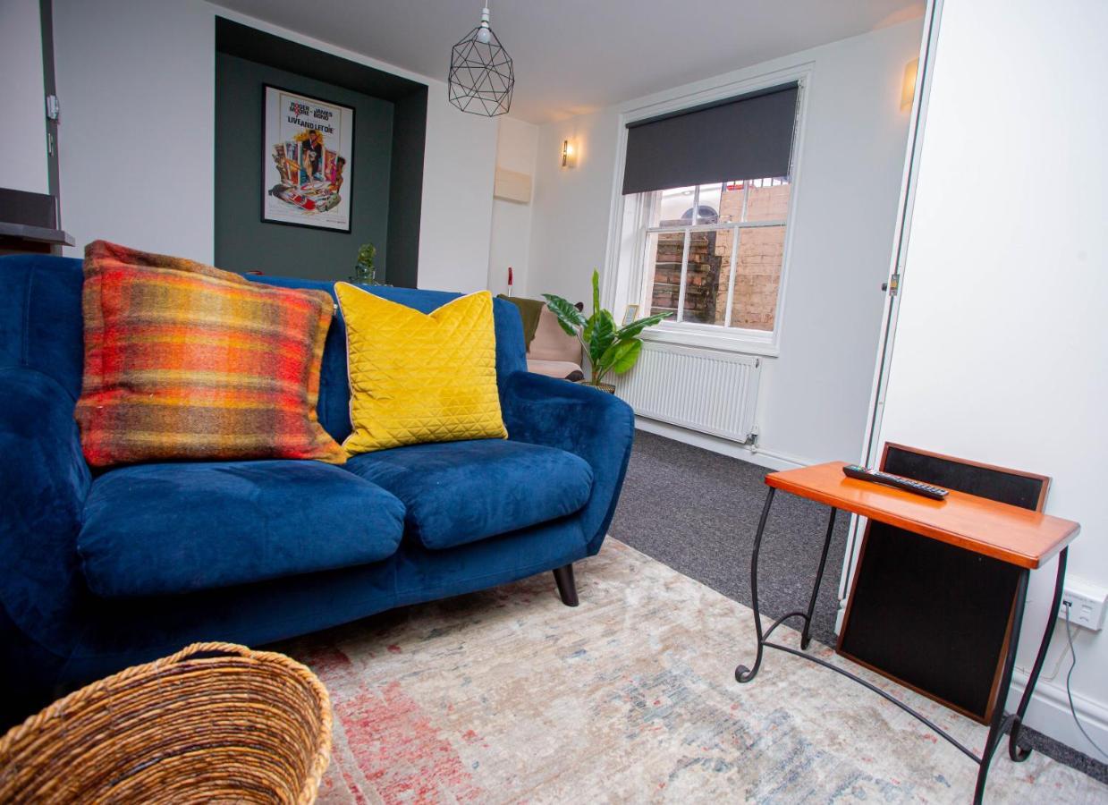 Apartmán Nest Easy - Derngate Basement Northampton Exteriér fotografie
